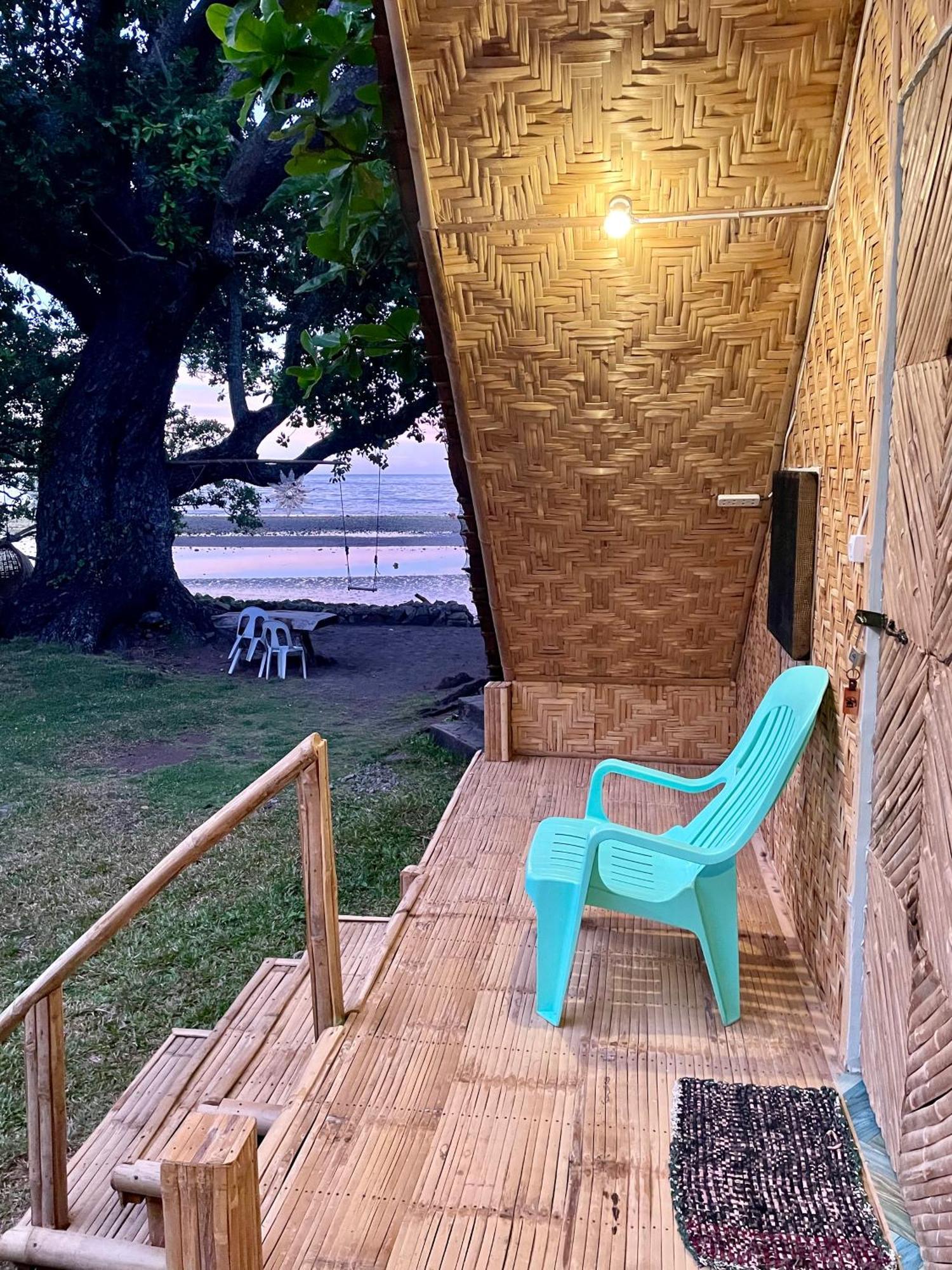 Borbon'S Treehouse By The Sea Mambajao Exterior foto